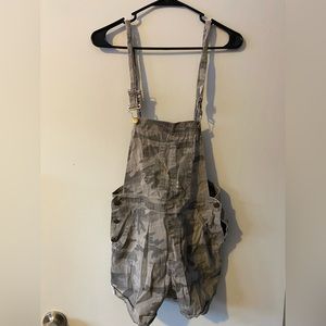 Sneak Peak camo overall shorts